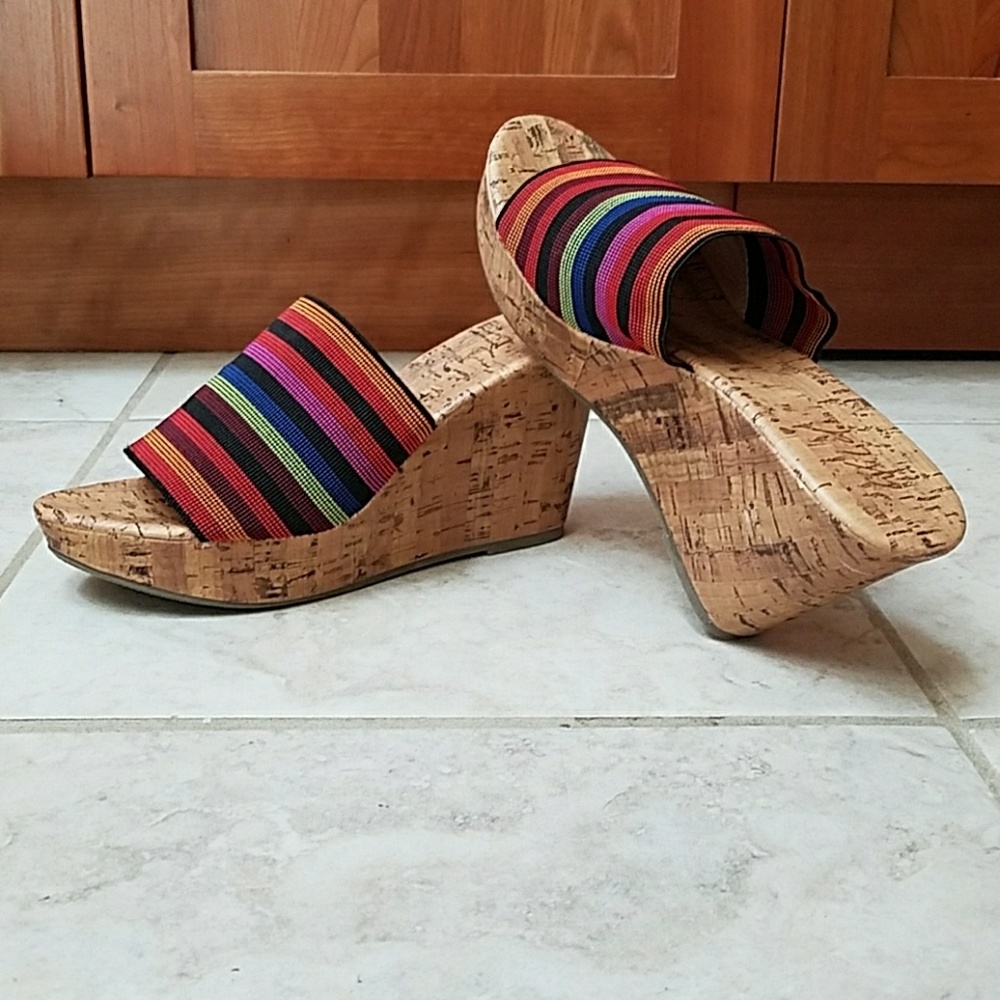 NWOT Slip on Multi Color Wedges